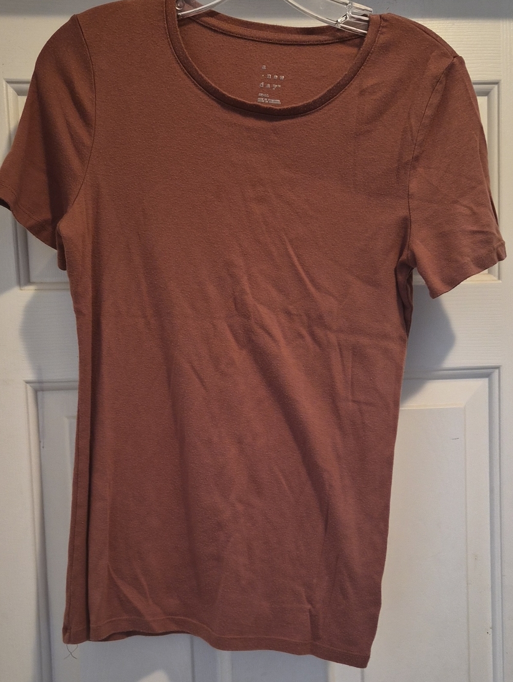 a new day Short Sleeve Crewneck Tee - Rust